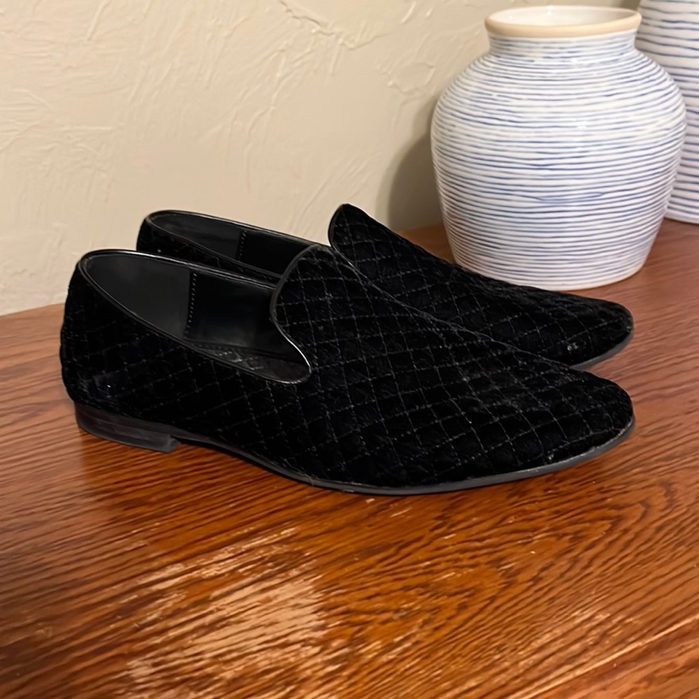 Tuxedo shoes